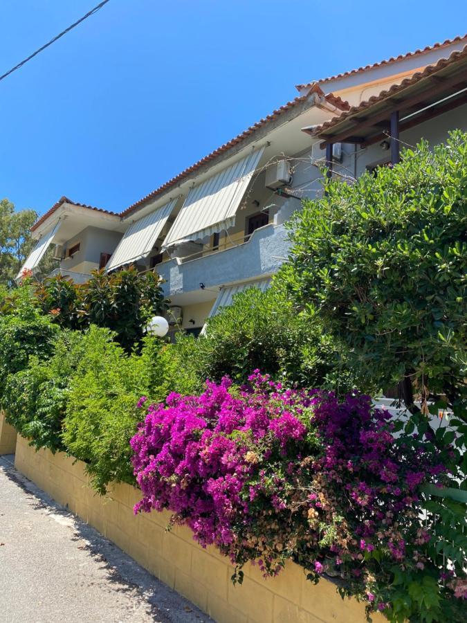 George Apartments Stoupa Exterior photo
