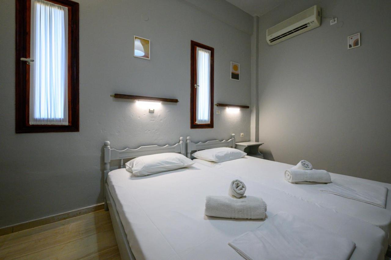 George Apartments Stoupa Exterior photo
